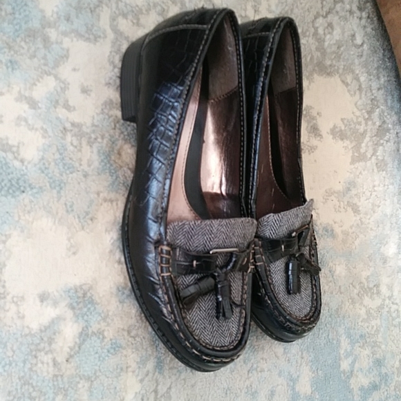 Sofft Faiola leather tassel loafers - Picture 3 of 10